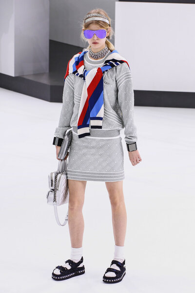 Шоу Шанель в рамках Недели моды в Париже
