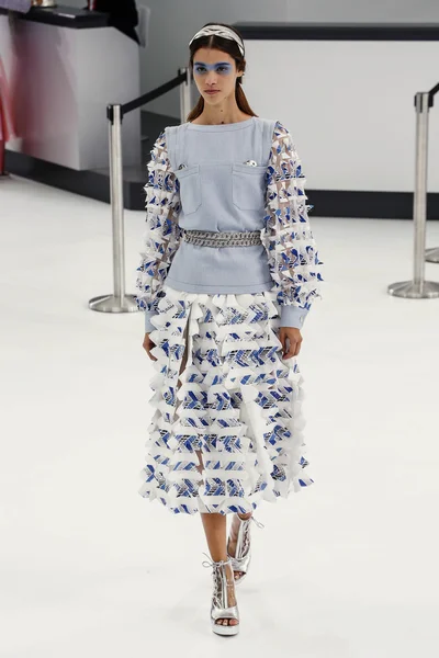 Chanel show som en del av Paris modevecka — Stockfoto