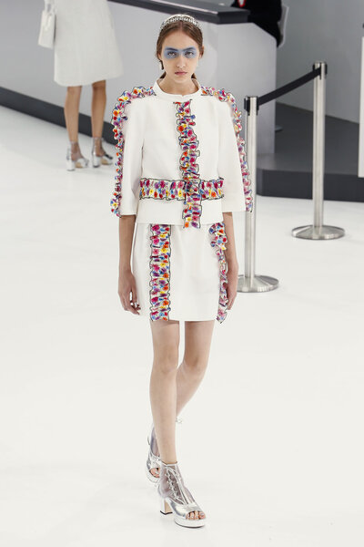 Шоу Шанель в рамках Недели моды в Париже
