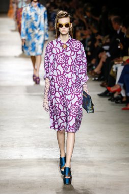 Dries Van Noten gösterisi 