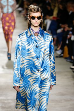 Dries Van Noten gösterisi 