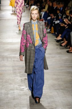 Dries Van Noten gösterisi 