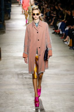 Dries Van Noten gösterisi 