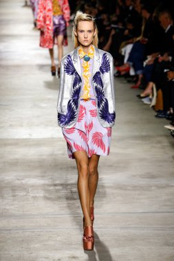 Dries Van Noten gösterisi 