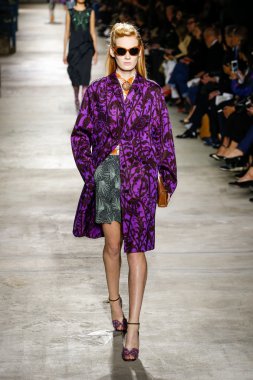 Dries Van Noten gösterisi 