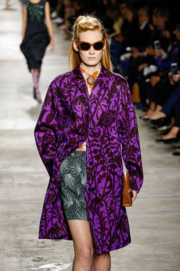 Dries Van Noten gösterisi 