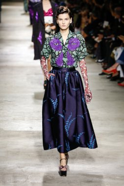 Dries Van Noten gösterisi 
