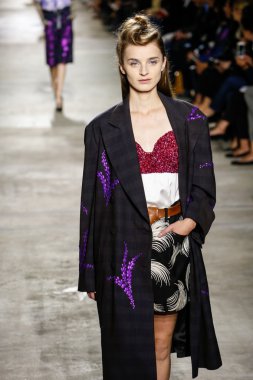 Dries Van Noten gösterisi 