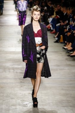 Dries Van Noten gösterisi 