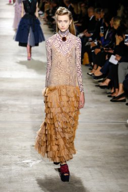 Dries Van Noten gösterisi 
