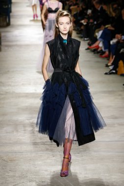 Dries Van Noten gösterisi 