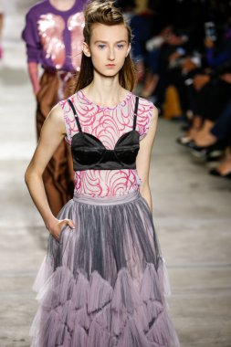 Dries Van Noten gösterisi 