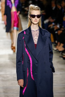 Dries Van Noten gösterisi 