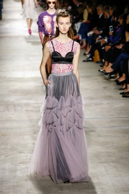 Dries Van Noten gösterisi 