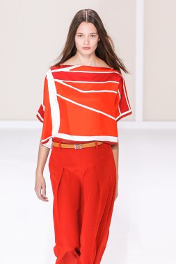 Paris Moda Haftası kapsamında Hermes gösterisi