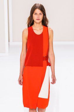 Paris Moda Haftası kapsamında Hermes gösterisi