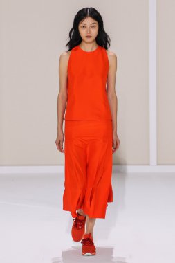 Paris Moda Haftası kapsamında Hermes gösterisi