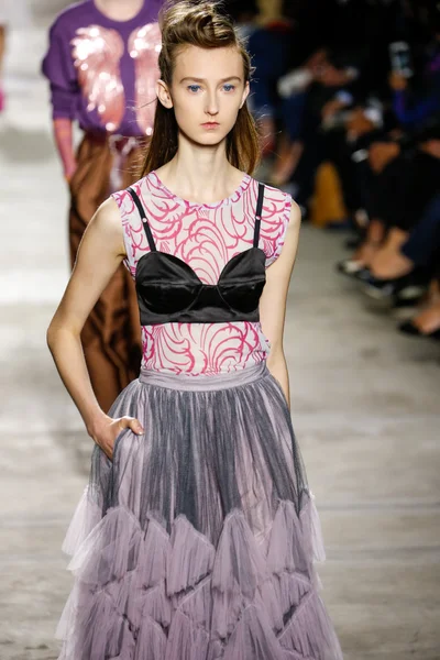 Dries Van Noten gösterisi 