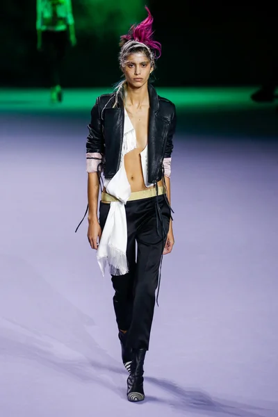 Haider Ackermann show — Stock Photo, Image