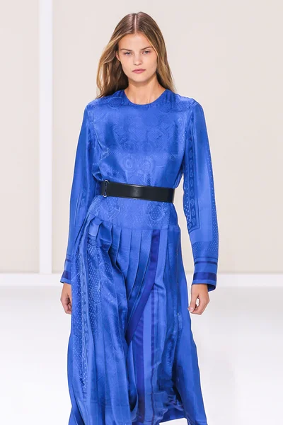 Hermes show som en del av Paris Fashion Week — Stockfoto