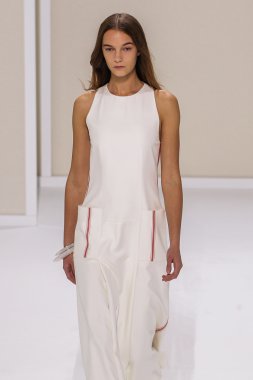 Paris Moda Haftası kapsamında Hermes gösterisi