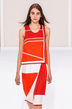 Paris Moda Haftası kapsamında Hermes gösterisi