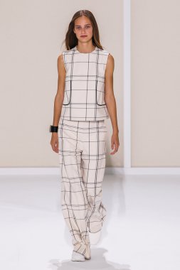 Paris Moda Haftası kapsamında Hermes gösterisi