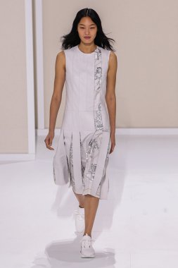 Paris Moda Haftası kapsamında Hermes gösterisi