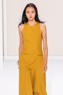 Paris Moda Haftası kapsamında Hermes gösterisi