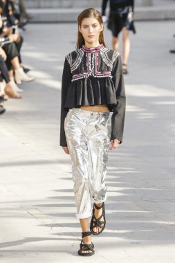 Isabel Marant gösteri 