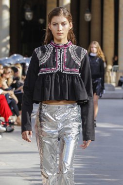 Isabel Marant gösteri 