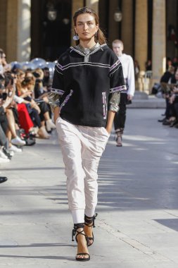 Isabel Marant gösteri 