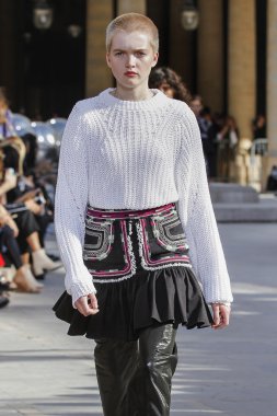 Isabel Marant gösteri 