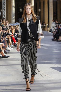 Isabel Marant gösteri 