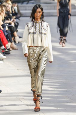 Isabel Marant gösteri 