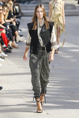 Isabel Marant gösteri 