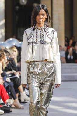 Isabel Marant gösteri 