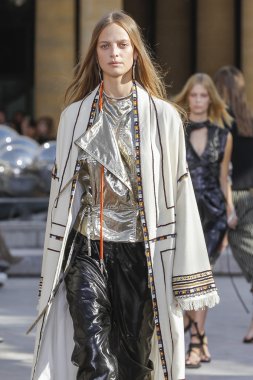 Isabel Marant gösteri 