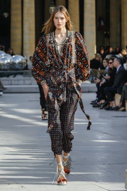 Isabel Marant gösteri 