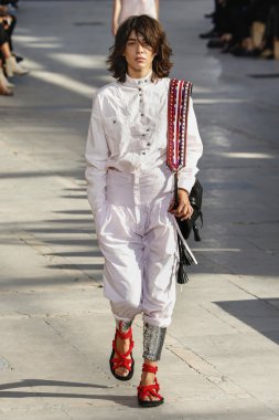 Isabel Marant gösteri 