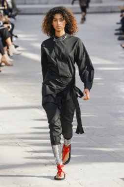 Isabel Marant gösteri 