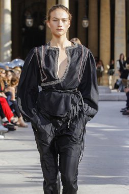 Isabel Marant gösteri 