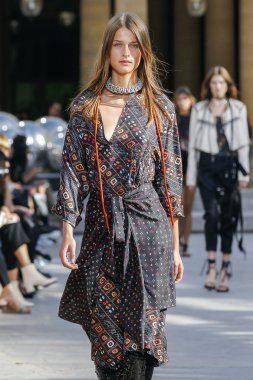 Isabel Marant gösteri 