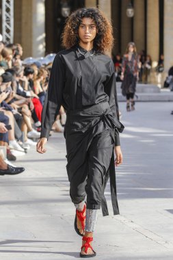 Isabel Marant gösteri 