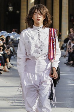 Isabel Marant gösteri 