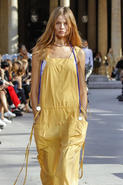 Isabel Marant show — Stock fotografie