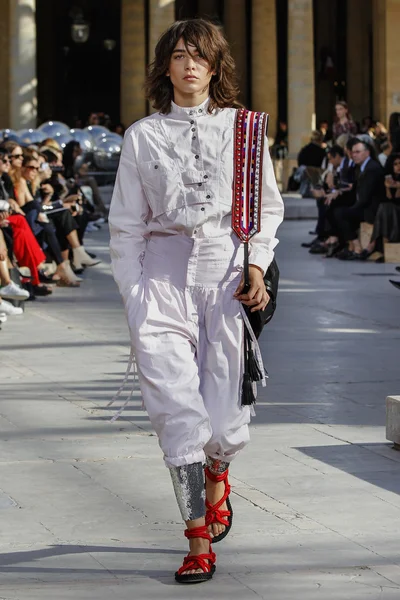 Isabel Marant gösteri 