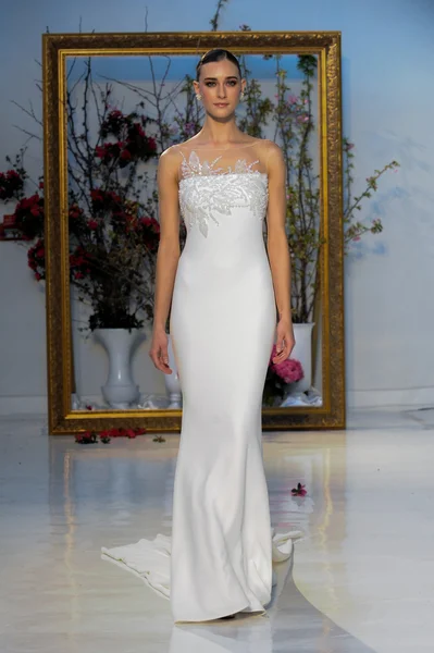 Anne Barge Bridal Show — Stock Photo, Image