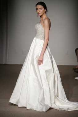 Anna Maie Ulla Maija Couture Gelin Koleksiyonu