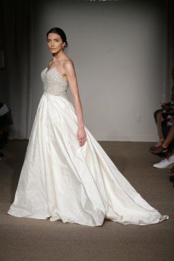 Anna Maier Ulla Maija Couture Gelin Koleksiyonu